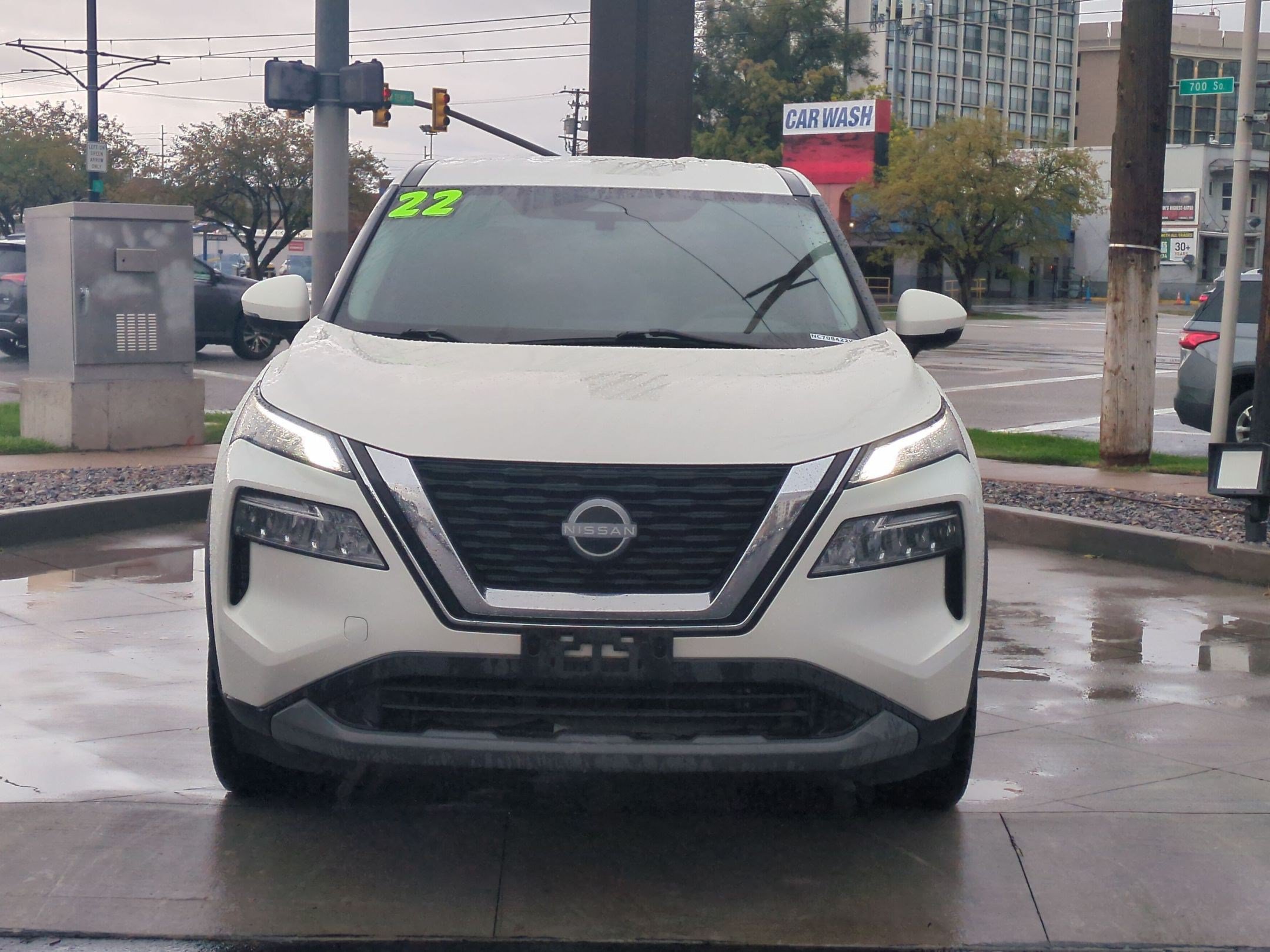 Used 2022 Nissan Rogue SV AWD/4WD image 10