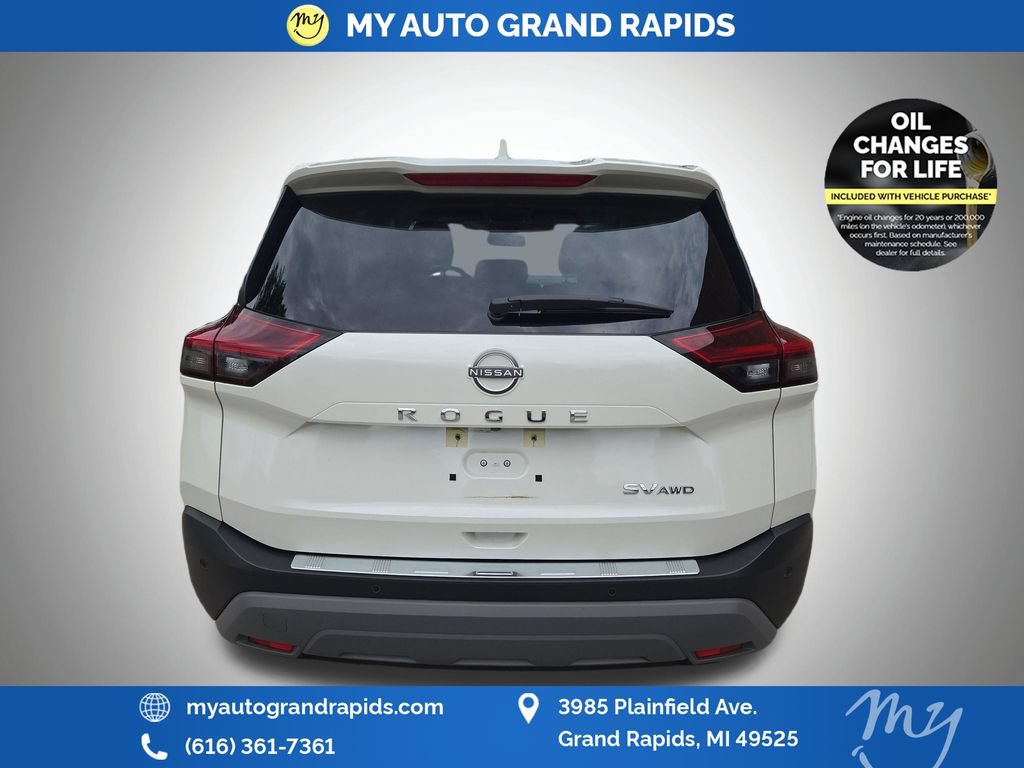 Used 2023 Nissan Rogue SV AWD/4WD image 6
