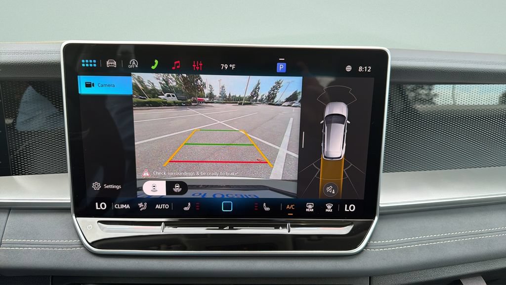 New 2026 Volkswagen Tiguan SE FWD image 16