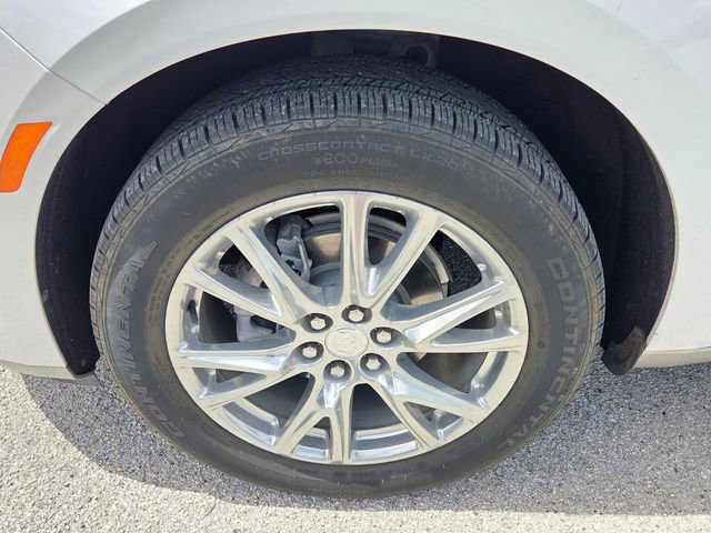 Used 2022 Buick Enclave Essence w/ Experience Buick Package FWD image 7