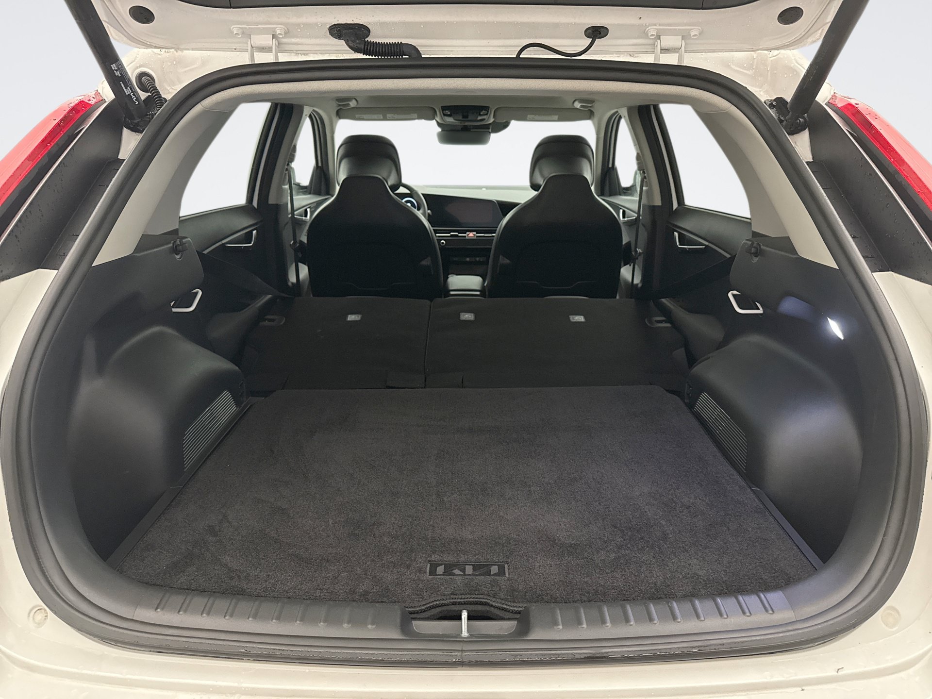 Used 2023 Kia Niro Wave w/ Wave Preserve Package FWD image 24