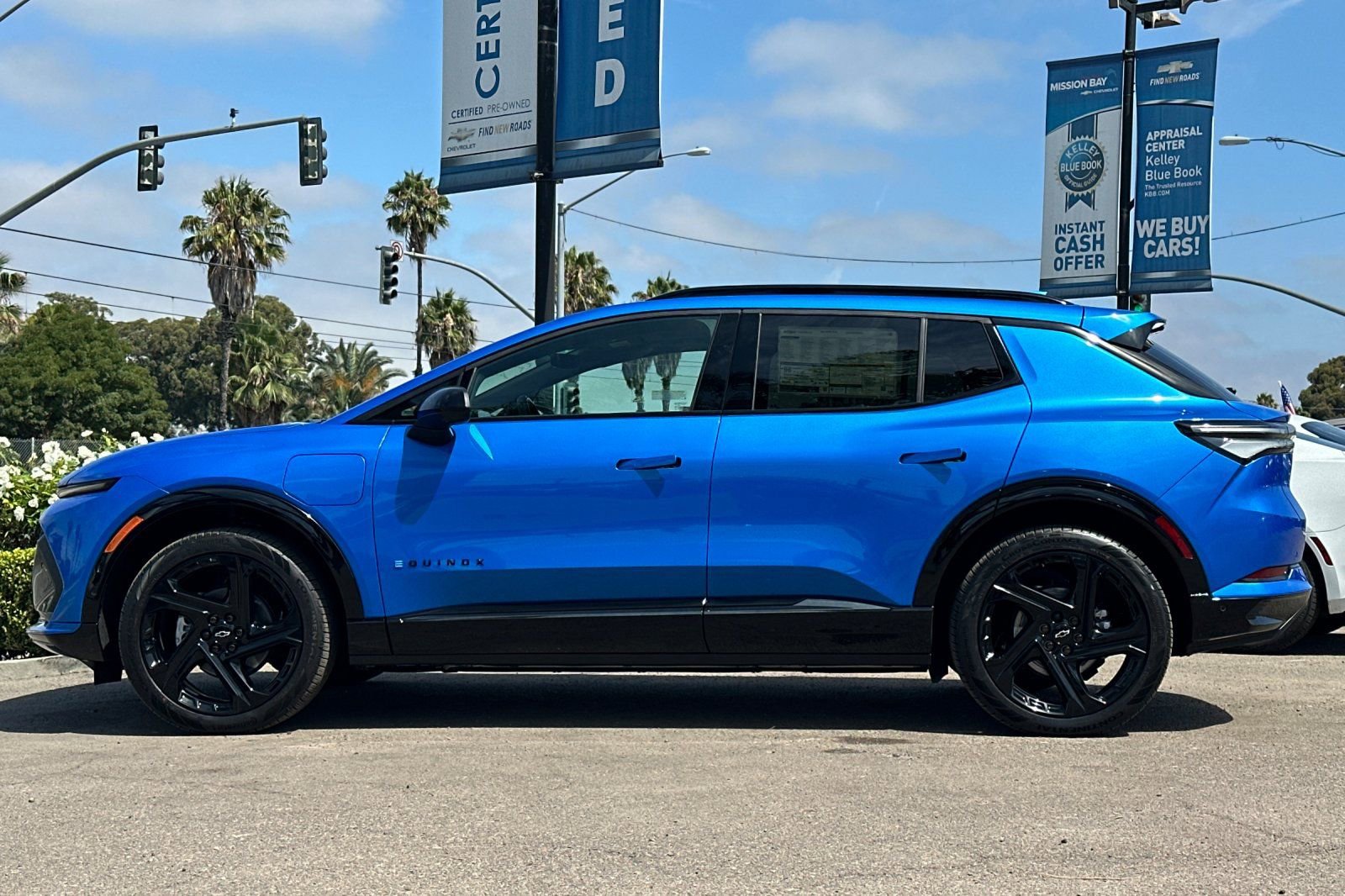 New 2025 Chevrolet Equinox EV RS w/ Active Safety Package 3 image 7