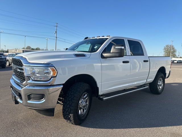 Used 2024 RAM 2500 Tradesman w/ Chrome Appearance Group AWD/4WD image 30