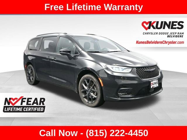 Used 2023 Chrysler Pacifica Touring-L w/ S Appearance Package AWD/4WD image 1