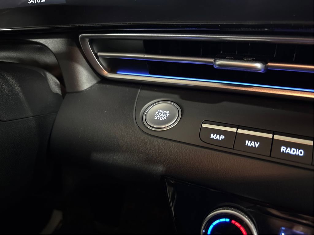 Used 2024 Hyundai Elantra SEL w/ Convenience Package image 29