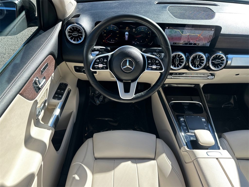 Used 2023 Mercedes-Benz GLB 250 4MATIC image 21