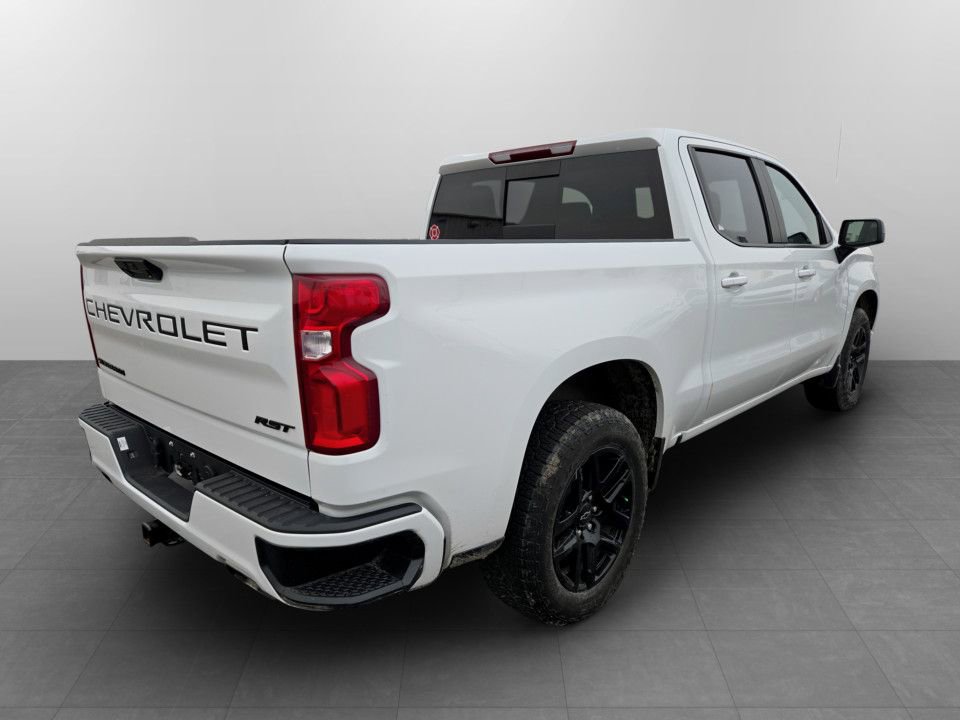 Used 2024 Chevrolet Silverado 1500 RST w/ Convenience Package II image 7
