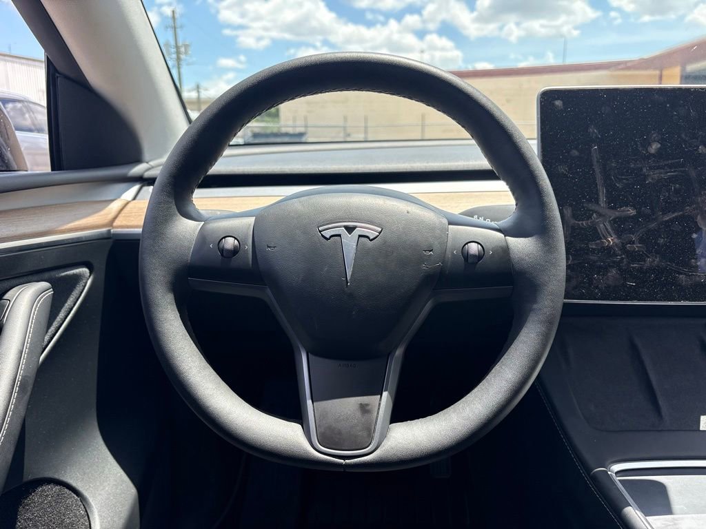 Used 2023 Tesla Model Y Long Range AWD/4WD image 20