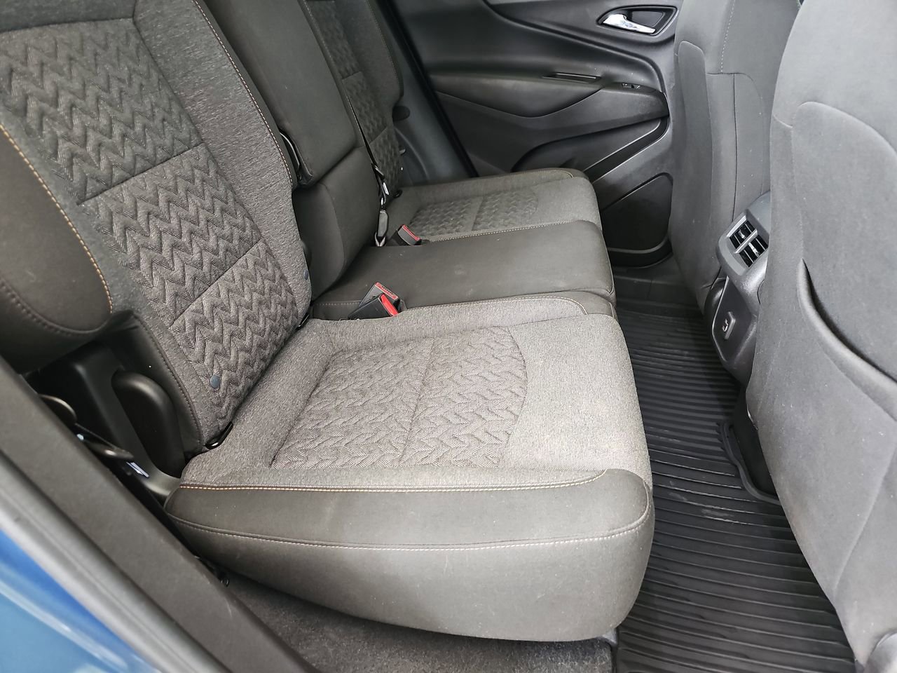 Used 2024 Chevrolet Equinox LT image 18