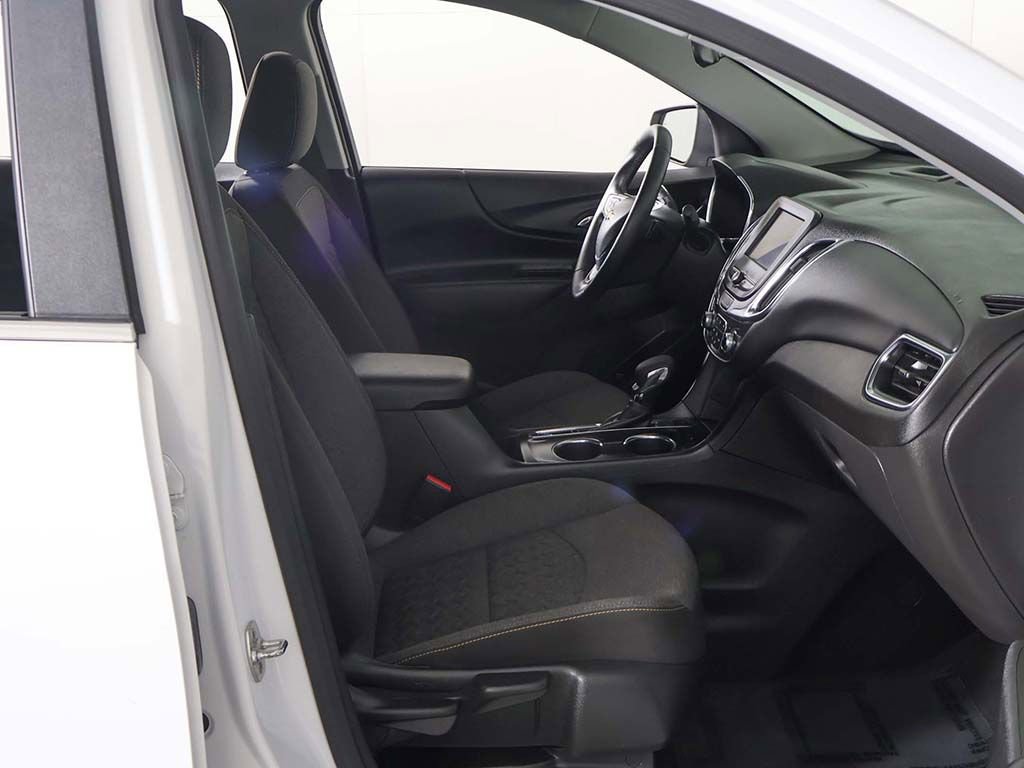 Used 2024 Chevrolet Equinox LT AWD/4WD image 24