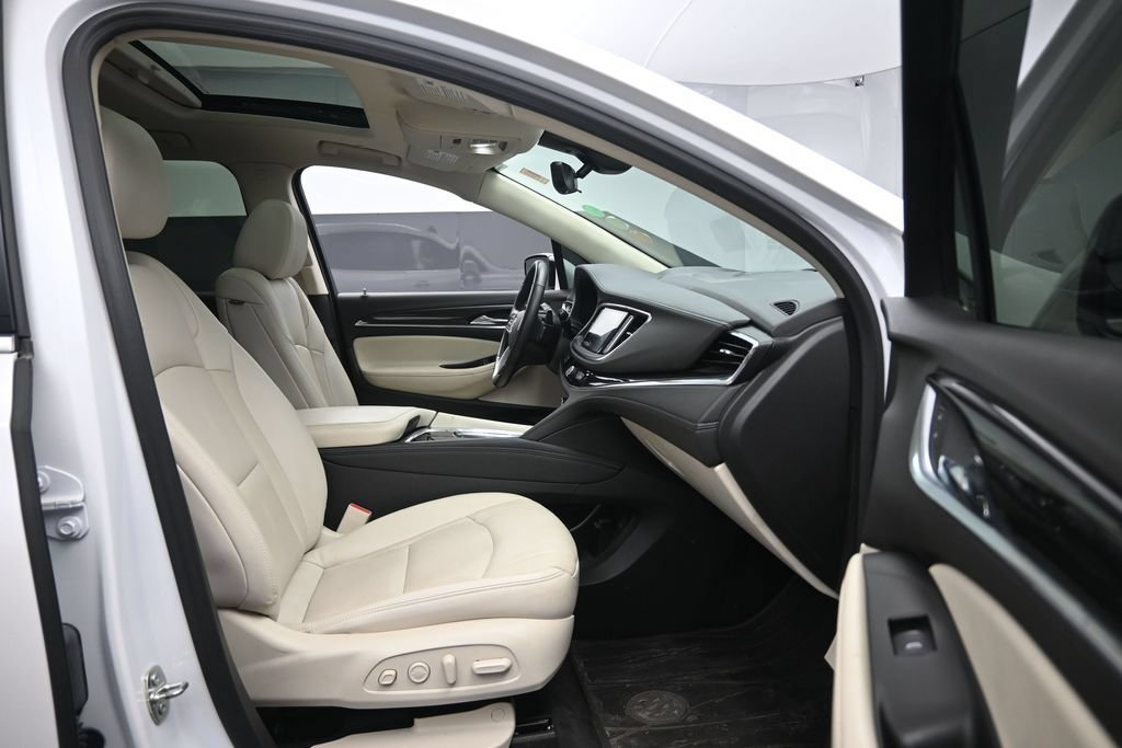 Used 2023 Buick Enclave Premium w/ Experience Buick Package AWD/4WD image 30