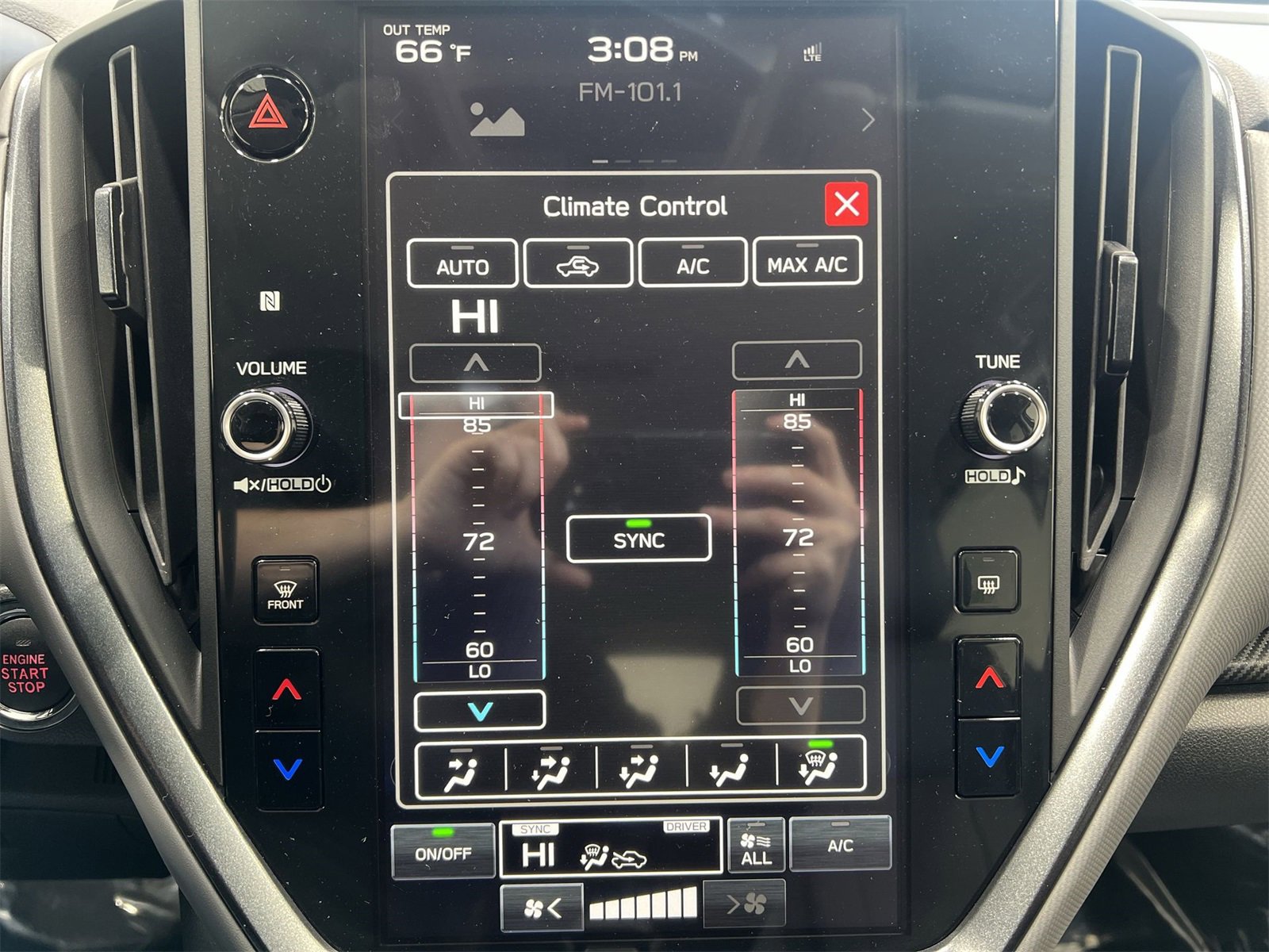 Certified 2025 Subaru Crosstrek 2.5i Limited w/ Crosstrek Mirror Package image 18