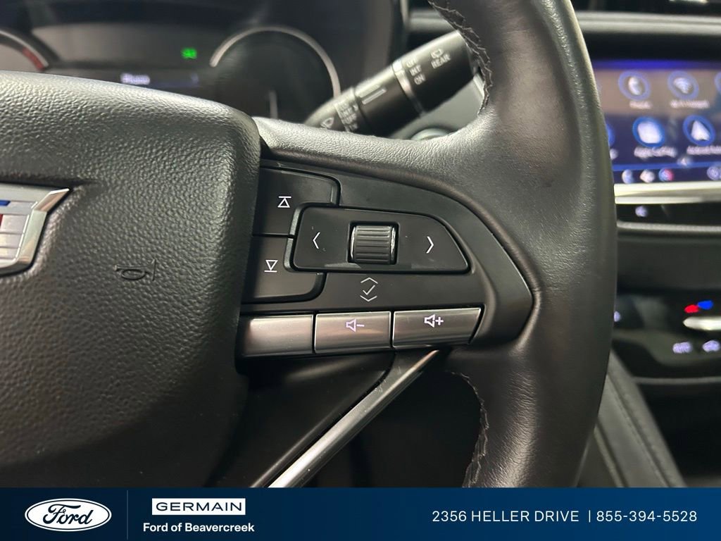 Used 2023 Cadillac XT6 Luxury image 23