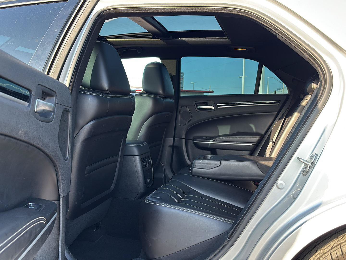 Used 2023 Chrysler 300 S RWD image 58