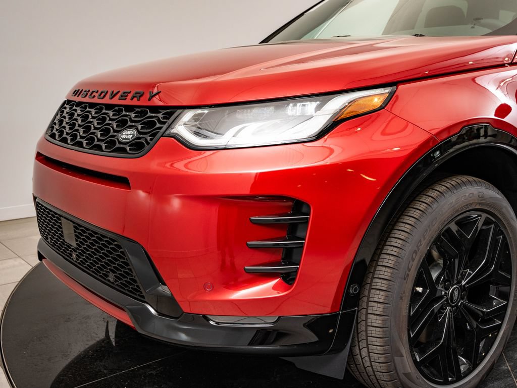 New 2026 Land Rover Discovery Sport Landmark AWD/4WD image 3