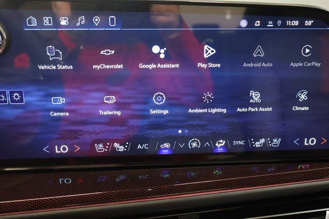 New 2026 Chevrolet Traverse RS image 21