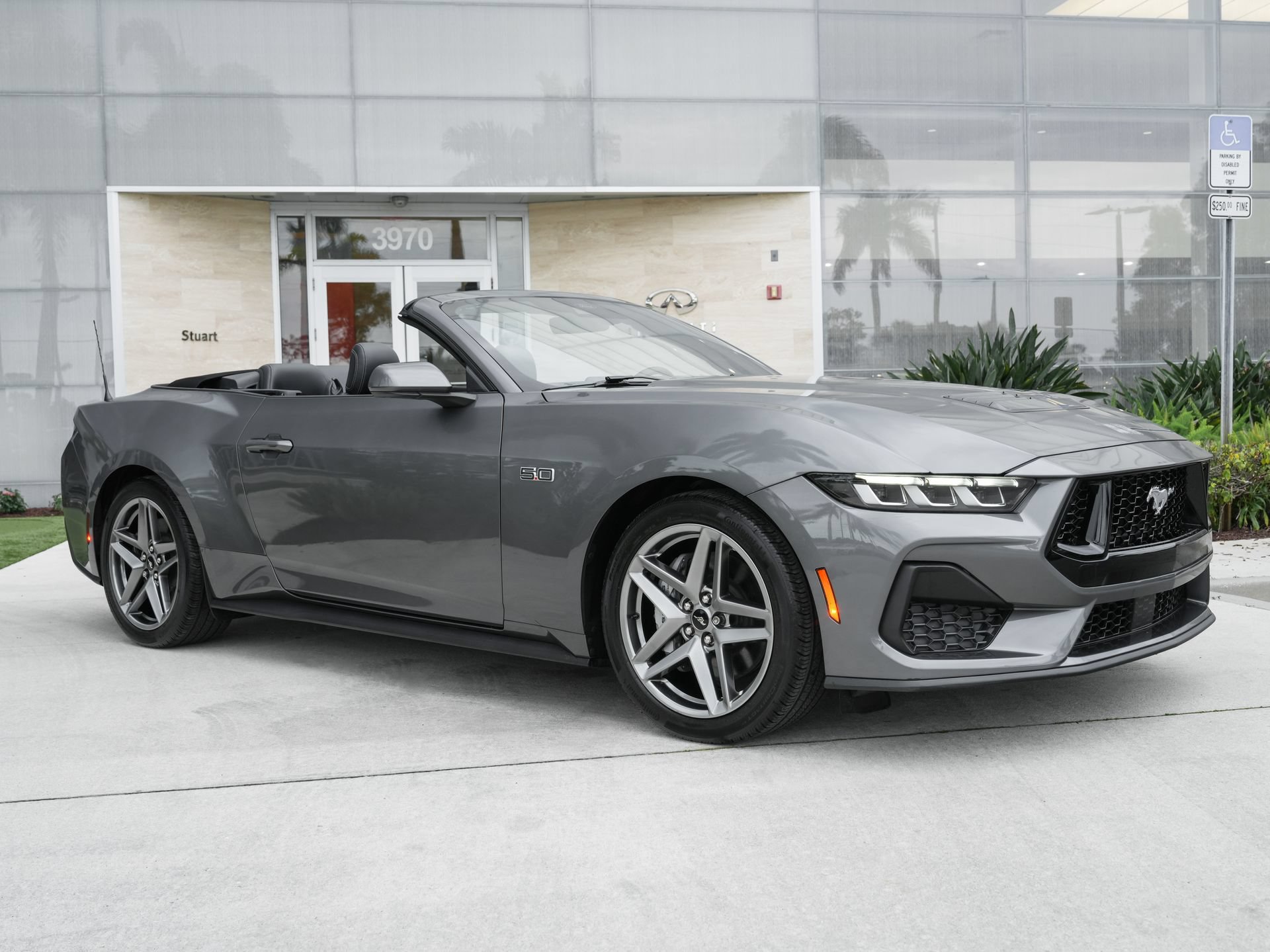 Used 2024 Ford Mustang GT Premium RWD image 5