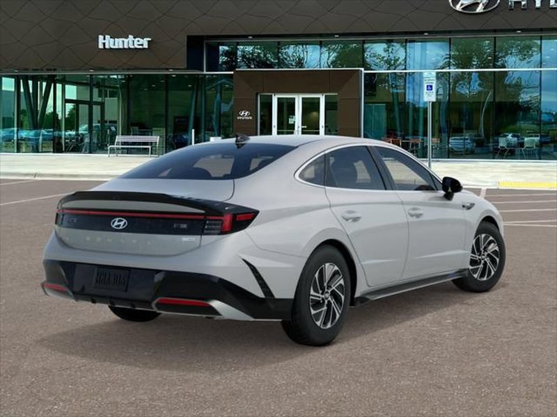 New 2026 Hyundai Sonata Blue FWD image 4