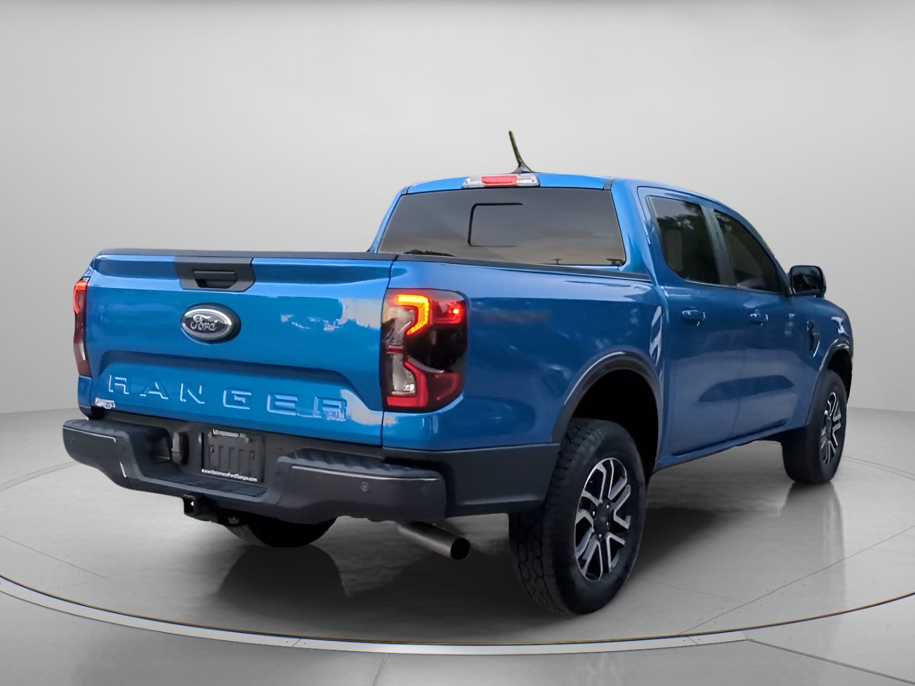 Used 2024 Ford Ranger Lariat w/ Trailer Tow Package RWD image 27