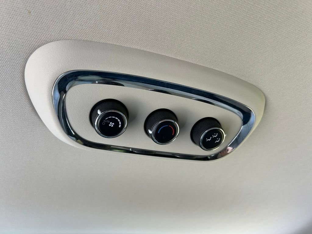 Used 2019 Dodge Durango GT RWD image 39