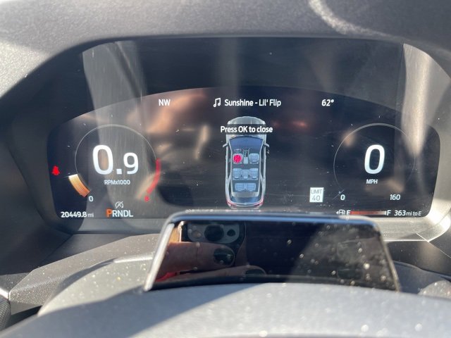 Used 2025 Ford Explorer ST-Line w/ ST-Line Street Pack image 11