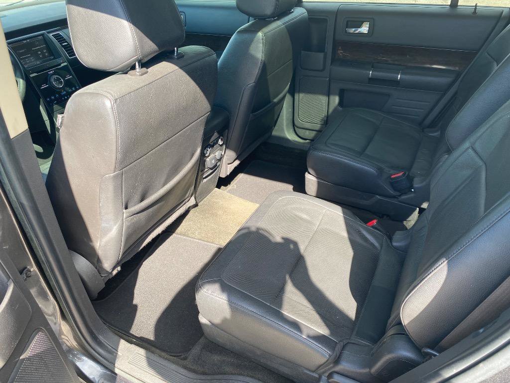 Used 2015 Ford Flex Limited FWD image 16