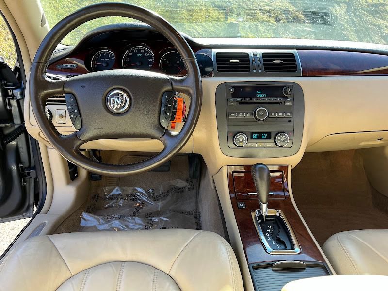 Used 2008 Buick Lucerne CXL w/ Ultra Confidence Package image 20