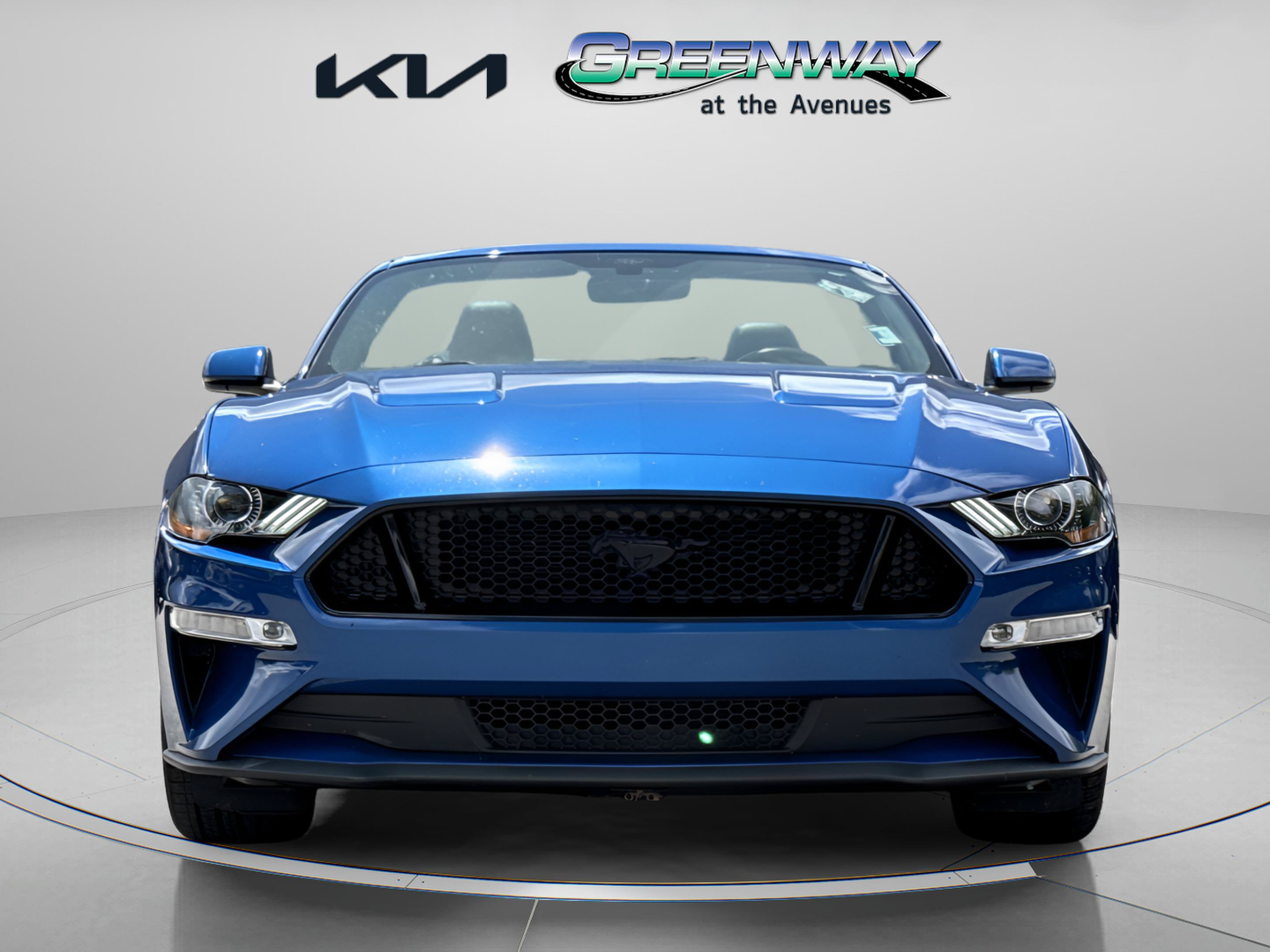 Used 2018 Ford Mustang GT Premium w/ Black Accent Package RWD image 3