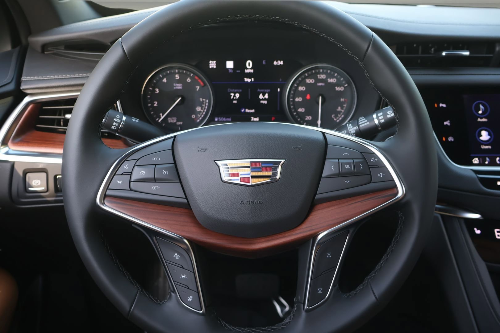 New 2026 Cadillac XT5 Premium Luxury AWD/4WD image 18