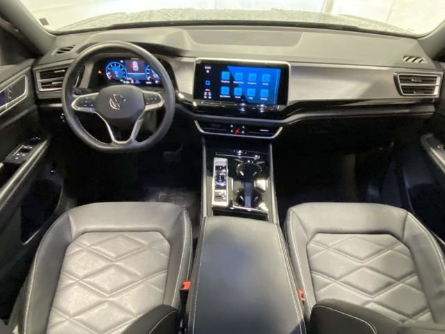 Used 2024 Volkswagen Atlas Cross Sport SE image 10