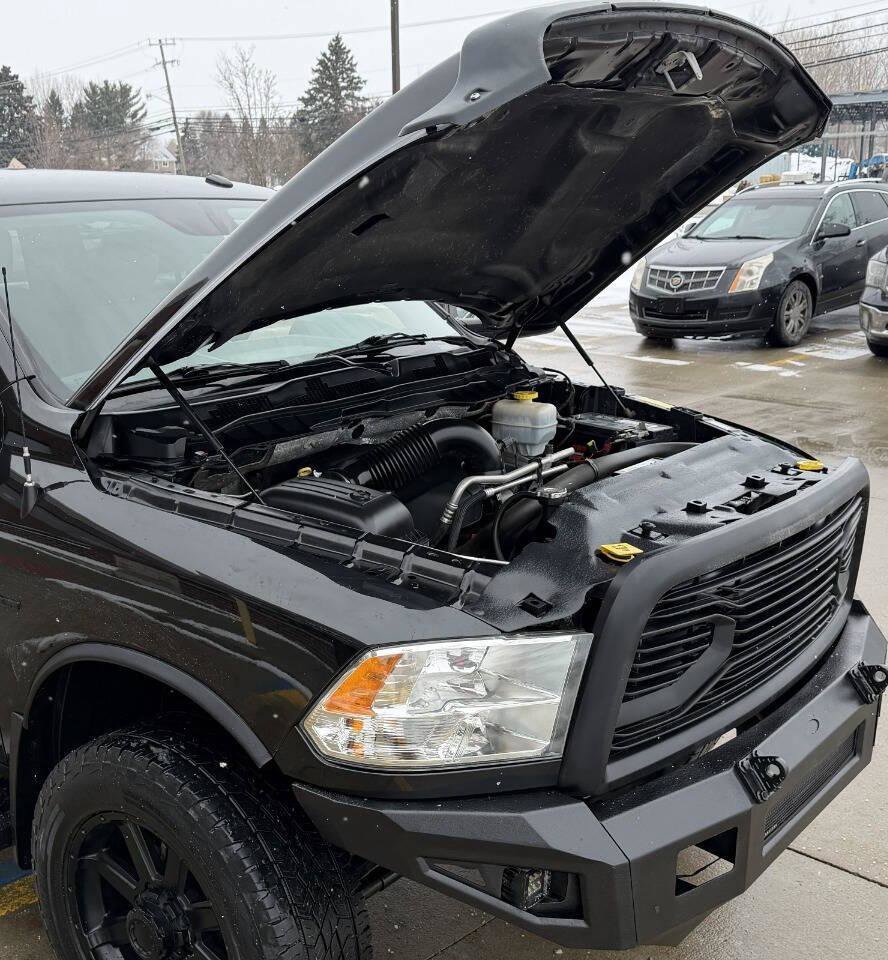 Used 2018 RAM 2500 SLT image 35