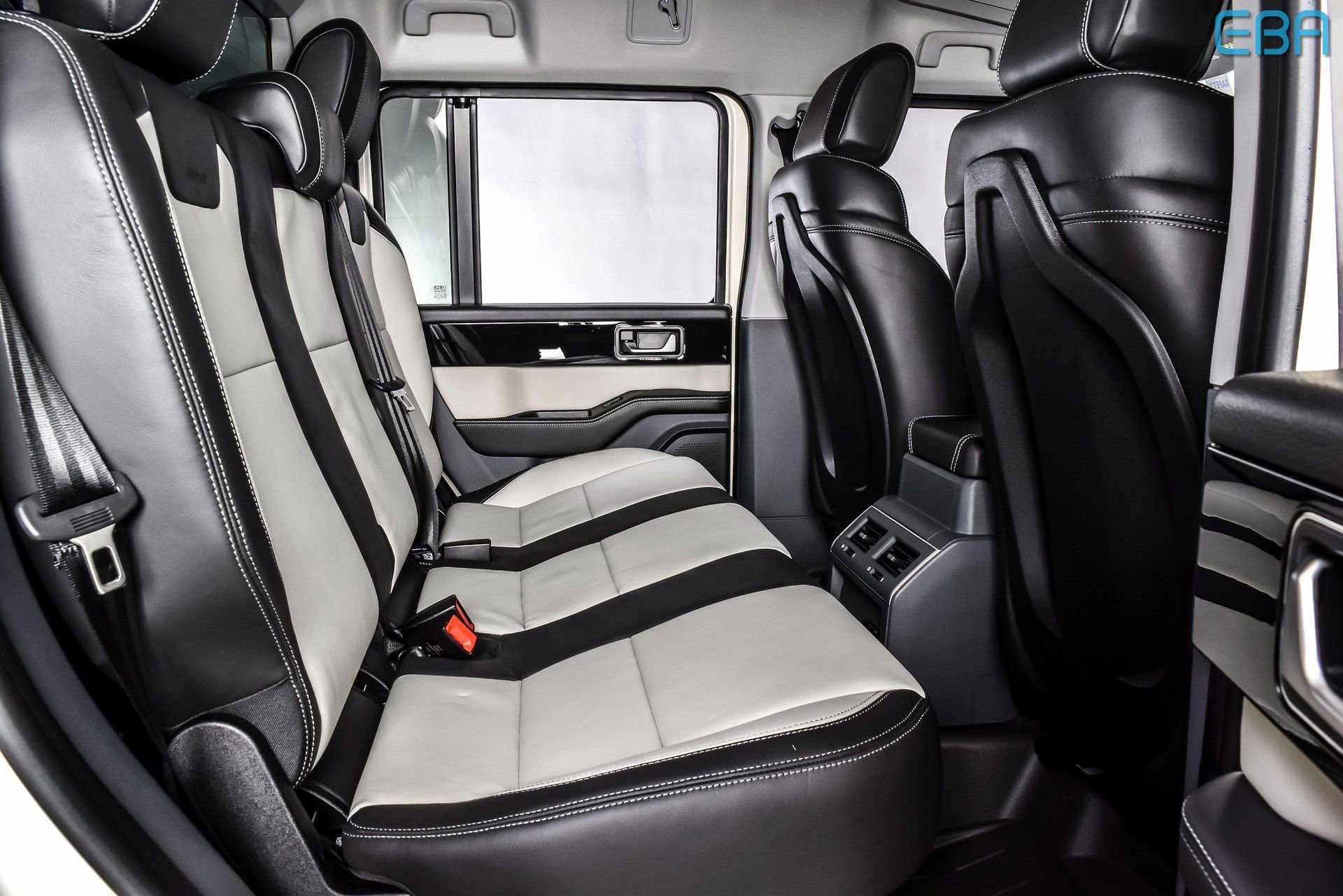 Used 2025 INEOS Grenadier AWD/4WD image 19