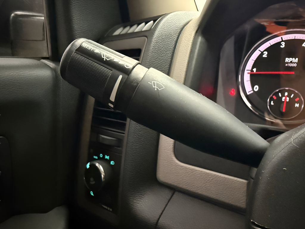 Used 2012 RAM 1500 Express RWD image 15