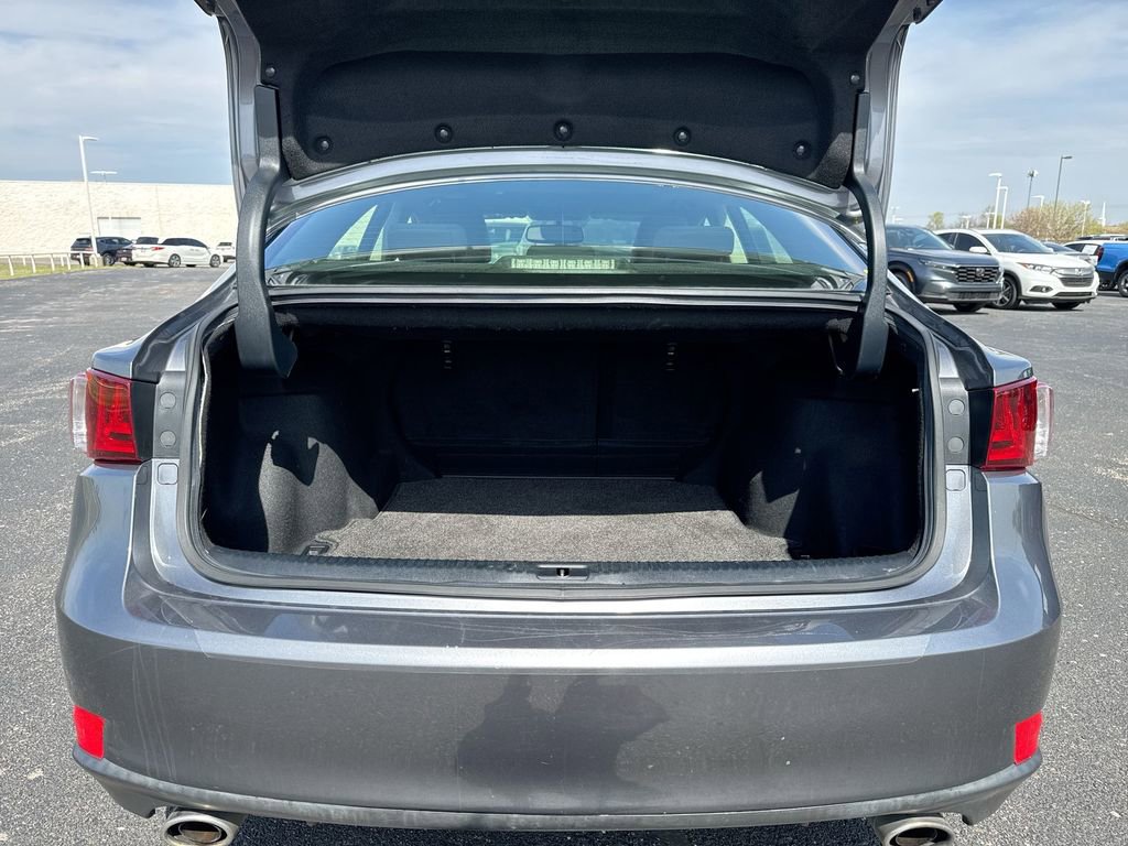 Used 2016 Lexus IS 300 AWD w/ Premium Package image 23