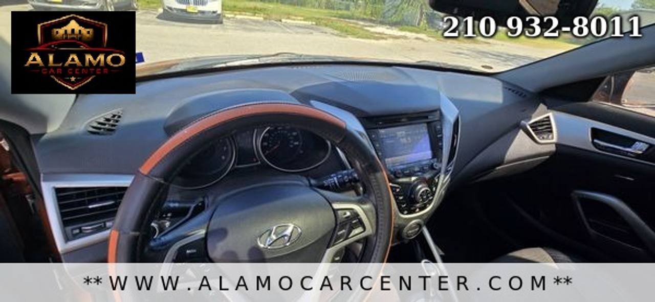 Used 2013 Hyundai Veloster w/ Style Pkg FWD image 34