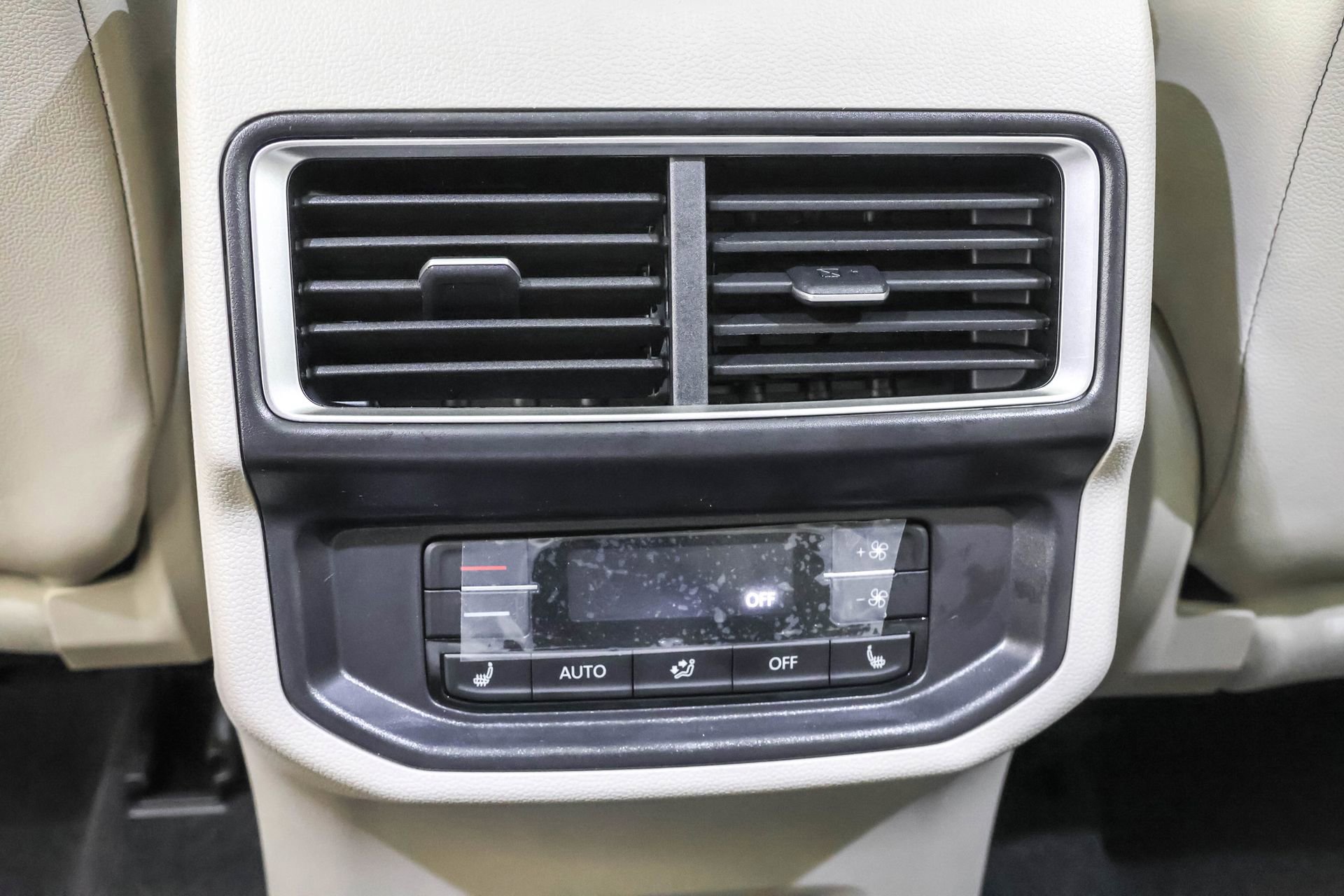 New 2026 Volkswagen Atlas SEL Premium R-Line image 36