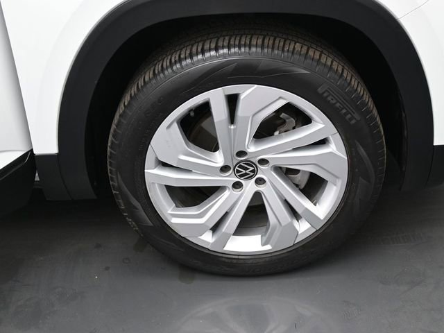 Used 2023 Volkswagen Atlas SE w/ Panoramic Sunroof Package FWD image 39