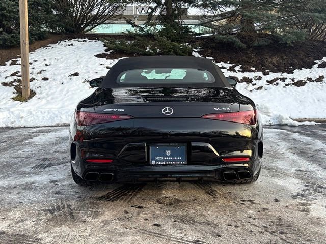 Used 2022 Mercedes-Benz SL 63 AMG 4MATIC image 4