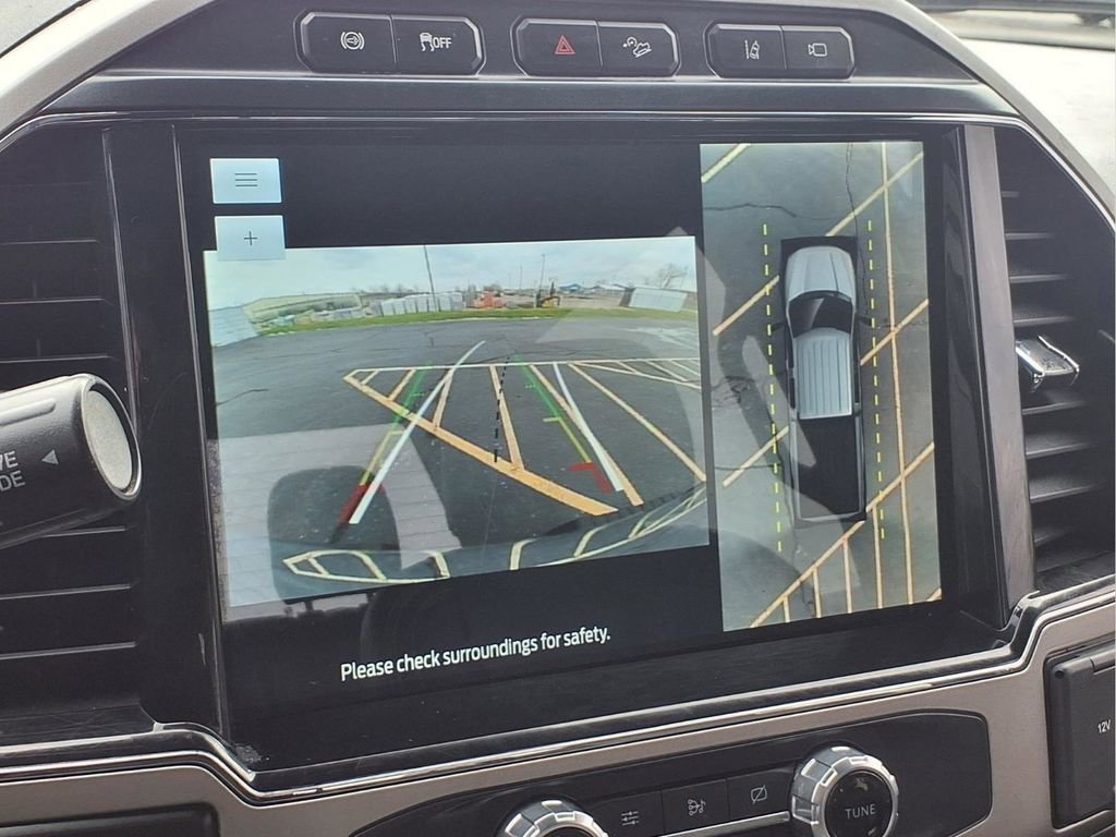 Used 2022 Ford F350 Lariat w/ Chrome Package image 7