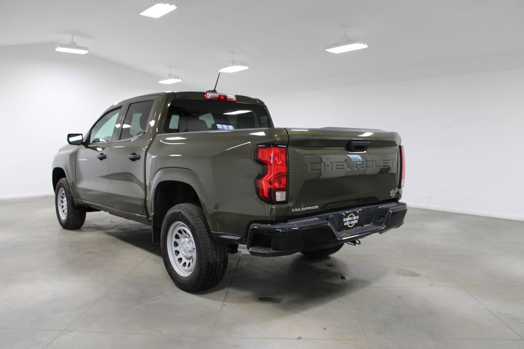 Used 2024 Chevrolet Colorado W/T image 7