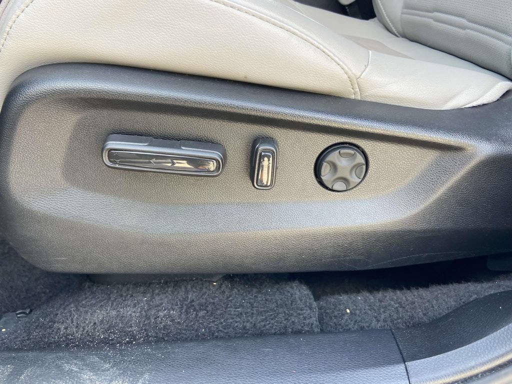 Used 2022 Honda CR-V EX-L image 15