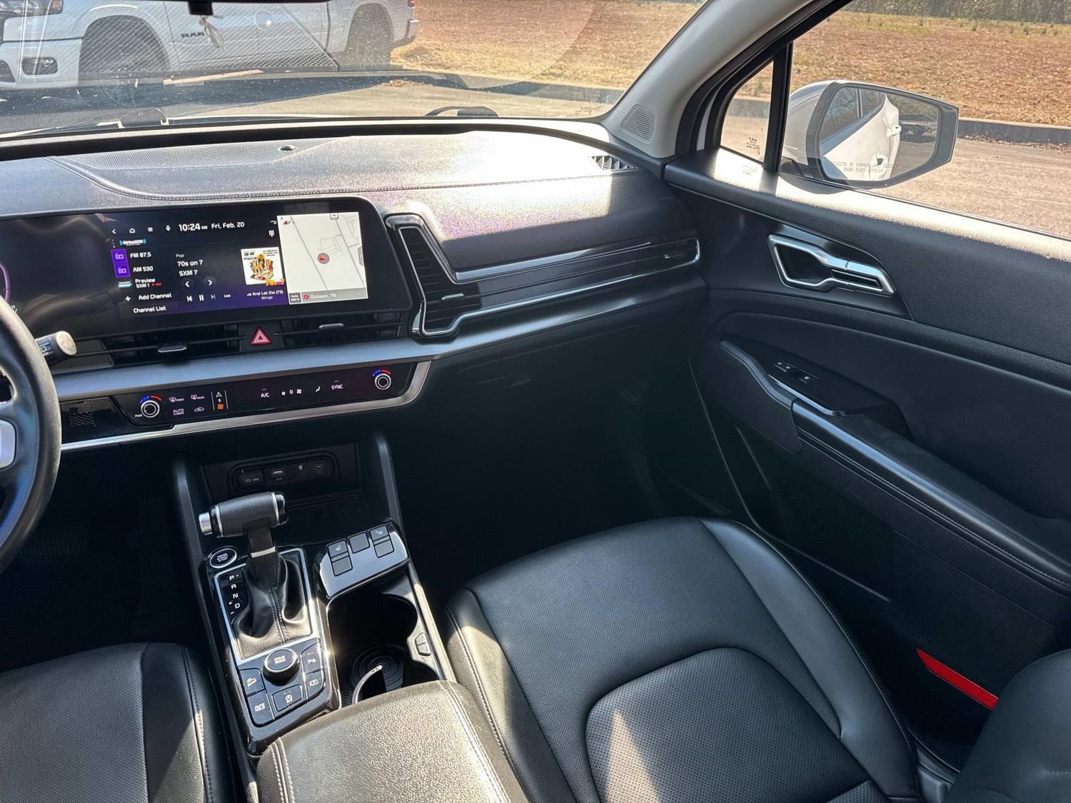 Used 2023 Kia Sportage EX image 18