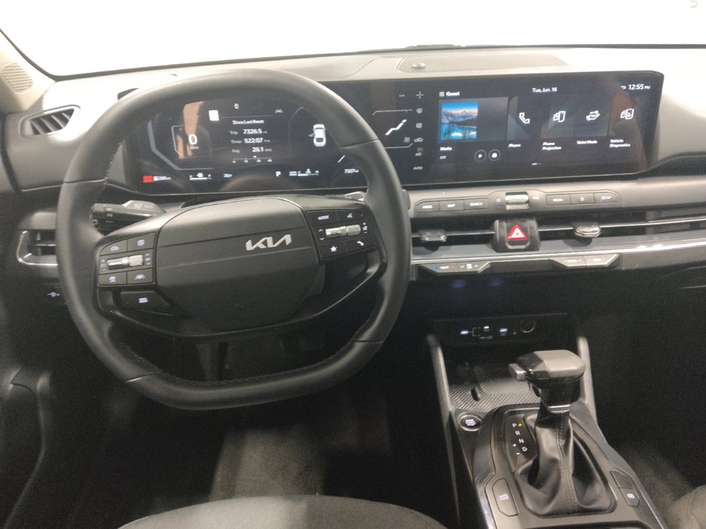 Used 2025 Kia K4 EX FWD image 22