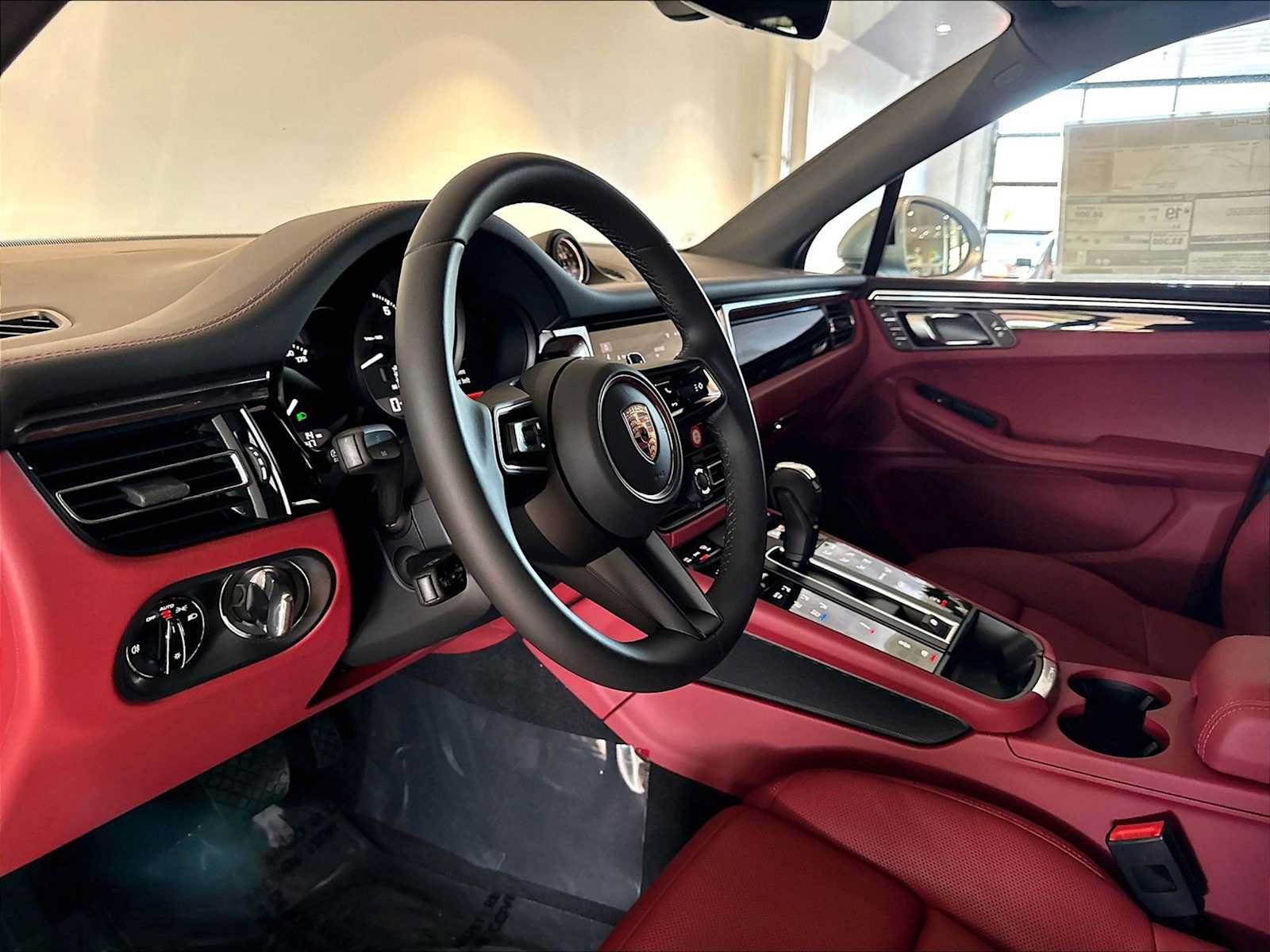 New 2026 Porsche Macan S AWD/4WD image 4