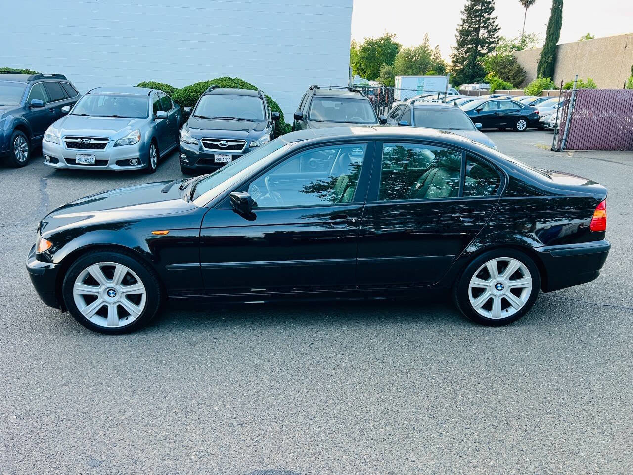 Used 2003 BMW 325i Sedan image 5