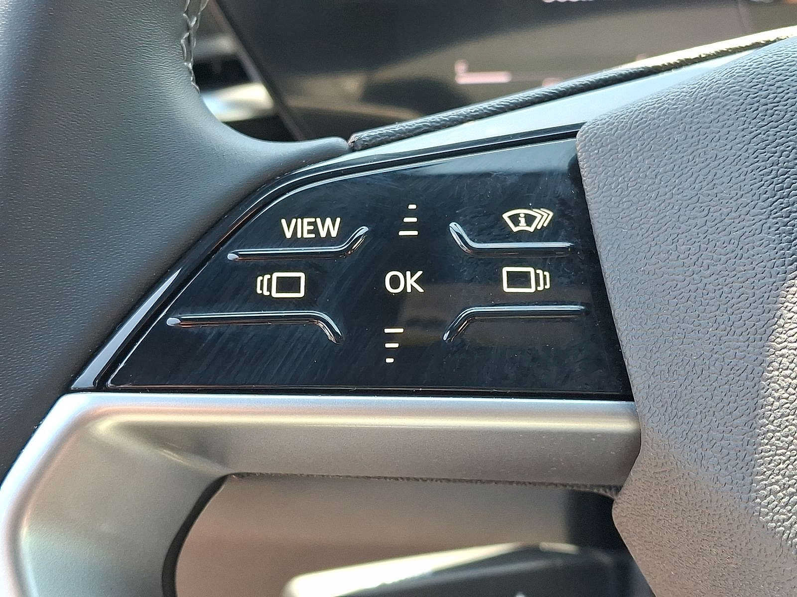 Used 2025 Audi Q5 Premium w/ Premium Plus AWD/4WD image 23