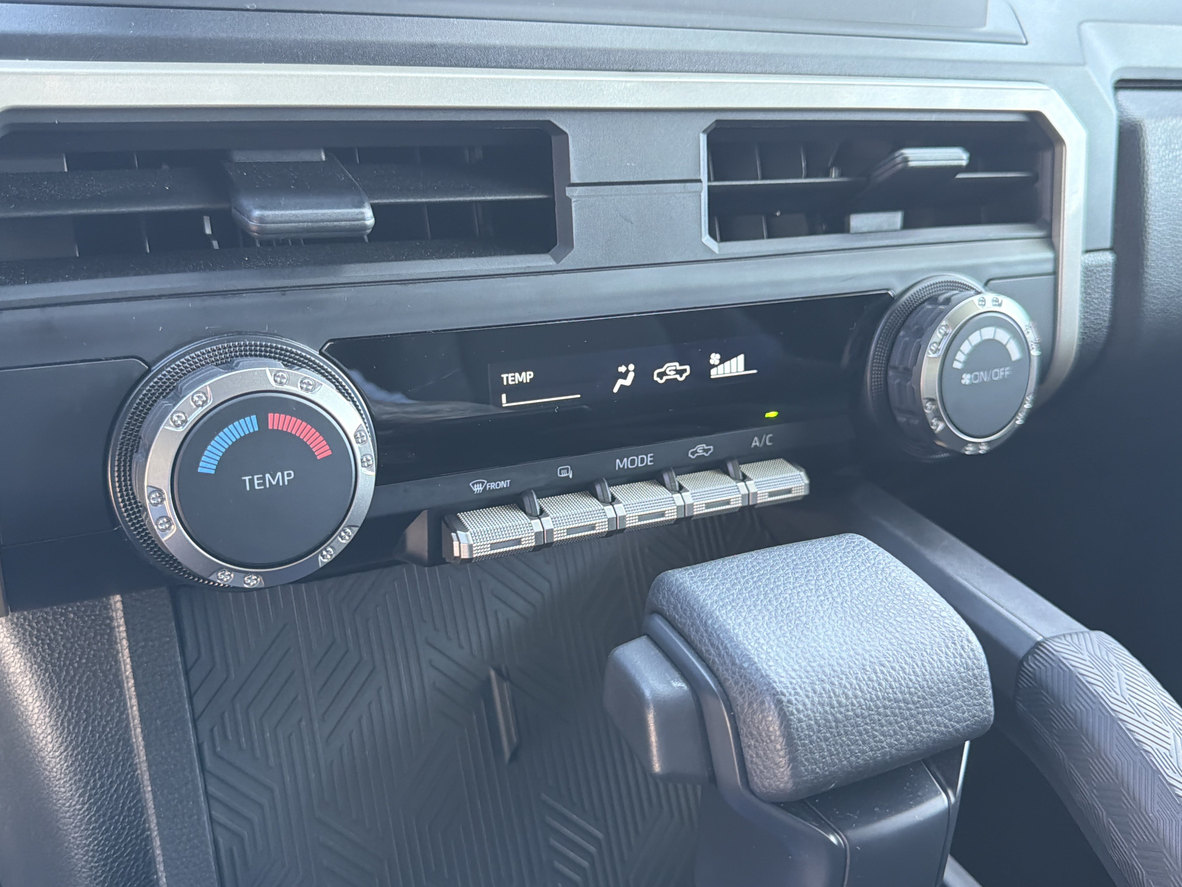 Used 2025 Toyota Tacoma SR RWD image 29