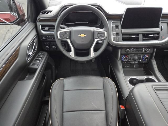 Used 2023 Chevrolet Tahoe Premier w/ Premium Package AWD/4WD image 35