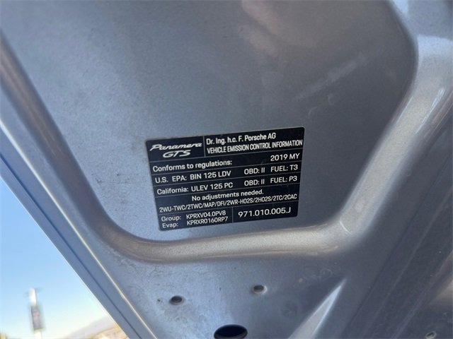 Used 2019 Porsche Panamera GTS image 30