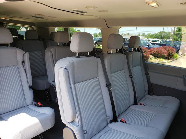 Used 2015 Ford Transit 350 XLT RWD image 13